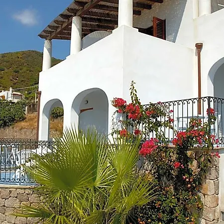 Oltremare 4* Santa Margherita (Lipari)